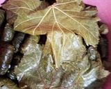 Pas rețetă Sărmăluțe cu carne de vită în frunză de viță -3 la lingură 2 fotografie