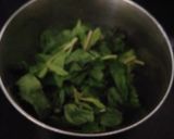 A picture of step 1 of Spring onion coriander mint chutney.