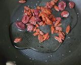 A picture of step 3 of Lali Halwa.