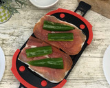 Foto del paso 4 de la receta: Serranitos de lomo, jamón y pimientos en el microondas con Lékué Grill
