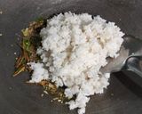 Foto langkah ke 3 dari resep Nasi Goreng Kampung.