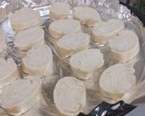 Foto del paso 1 de la receta: Pancitos saborizados de perejil