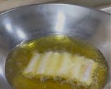 Gambar langkah 5 resipi Popia kentang kari ayam.