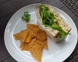 Foto langkah ke 4 dari resep Egg and Veggie Sandwich.