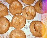 A picture of step 1 of Dahi puri chat.
