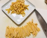 A picture of step 4 of Pasta Fresca al ragu! (#Christmas🎄).