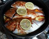 Foto del paso 10 de la receta Brecas en un guiso sudado, con patatas y tomates