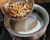 A picture of step 3 of Gobindobhog Rice Phirni.