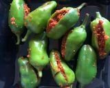 ભરેલા મરચા ના ભજીયા તળ્યા વગર (Stuffed Chili Pakoda without Fry Recipe In Gujarati) રેસીપી સ્ટેપ2ફોટો
