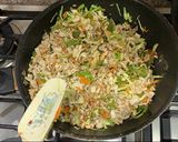 A picture of step 1 of Chicken and vegetables spring rolls.