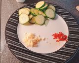 รูปขั้นตอนการทำที่ 1 ของ ตำแตงปลาร้า กลิ่นหอมรสแซ่บอร่อยนัว