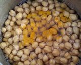A picture of step 1 of Chana samosa chat shots.