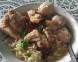 Foto langkah ke 5 dari resep Kuah Bakso Tulang Iga.