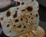 A picture of step 9 of Flat  Naan  Bread نان تافتون.