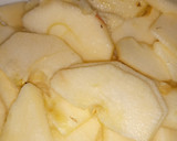 صورة لخطوة 5 من وصفة كيكة التفاح بالقرفة 🥧🍎