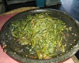 Foto langkah ke 5 dari resep Rujak kangkung.