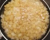 Foto del paso 3 de la receta: Revuelto de espárragos trigueros con patatas fritas