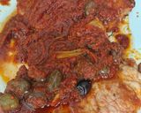 Foto del passaggio 3 della ricetta Braciola di maiale al pomodoro