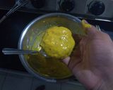 A picture of step 7 of Batata wada.