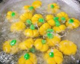 Hình bước làm 2 của món Chè bí đỏ