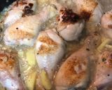 Foto del paso 4 de la receta: Muslos de pollo 🍗 en salsa