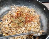 A picture of step 2 of Tawa Mushroom Sandwich.