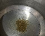 A picture of step 2 of Fried Aloo.