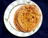 A picture of step 10 of Tawa Garlic Naan.