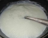 A picture of step 2 of Pistachio icecream.
