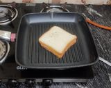 A picture of step 6 of Tandoori Mayo Grilled Sandwich.