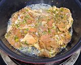 รูปขั้นตอนการทำที่ 3 ของ ไก่ทอดต้มซอสมะขามสามรส
