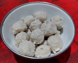 Foto langkah ke 8 dari resep Bakso Ayam Kenyal tanpa Baking Powder.