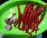Foto langkah ke 3 dari resep Tumis kerang kacang panjang.