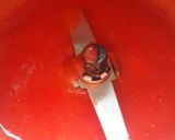 A picture of step 1 of Strawberry milkshake.
