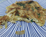 Foto del paso 1 de la receta: Tortilla francesa con espinacas y piñones