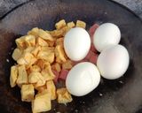 Foto langkah ke 4 dari resep Nasi Bakmoy Tahu Sosis.