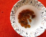 A picture of step 3 of Kheer kamola.