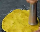 A picture of step 1 of Spice Besan vaanva (fafda).