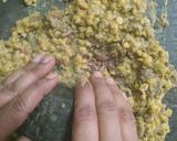 A picture of step 2 of Shami resha kabab.