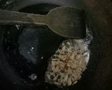 A picture of step 5 of Maggi ghujiya.