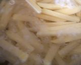 A picture of step 2 of Home made chips/Fries.