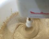 Foto del passaggio 1 della ricetta Torta alle pesche rovesciata
