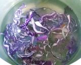 A picture of step 2 of Stir-Fried Beef Pho Noodles.
