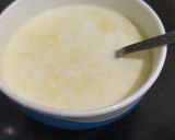 A picture of step 1 of பிஸ்தா லேயேர்டு டிரிங்.