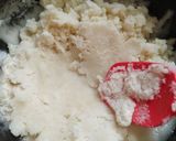 A picture of step 3 of Steam chana dal fara.