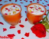 A picture of step 4 of Thandai Lassi.