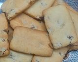Foto del paso 5 de la receta: Galletitas de manteca y pasas 🍇🍪