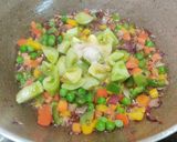 A picture of step 3 of VEG MASALA MAGGI...