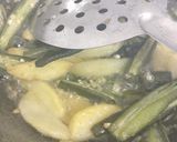 आलू  भिंडी की सूखी सब्जी (Aloo bhindi ki sookhi sabzi recipe in hindi) रेसिपी चरण 1 फोटो