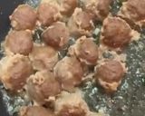 Foto langkah ke 4 dari resep Meatball creamy cheeze sauce.
